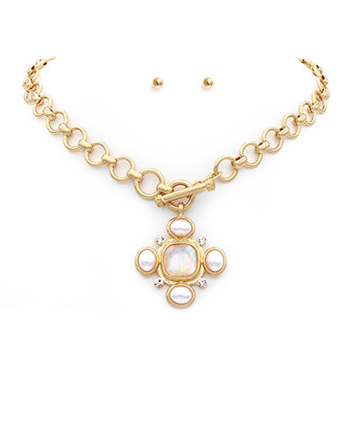 Pearl Pendant Toggle Necklace Set