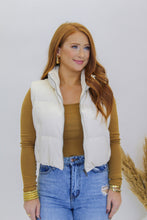 Load image into Gallery viewer, Come Closer Puffer Vest- Cream
