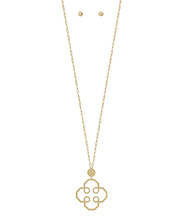 Load image into Gallery viewer, Geo Flower Pendant Necklace Set
