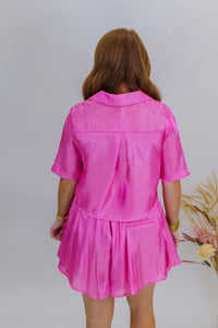 Exceptional Cropped Button Down Shirt- Pink