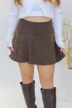 Load image into Gallery viewer, Hudson Fleece Skort- Brown
