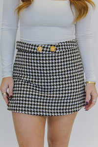 Legally Houndstooth Belted Skort- Black