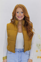 Load image into Gallery viewer, Instant Confidence Cropped Puffer Vest- Brown
