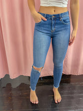 Load image into Gallery viewer, Isabelle Renee Art x GB- Blue Peach Jeans
