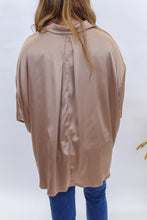 Load image into Gallery viewer, True Radiance Oversized Button Up- Brown
