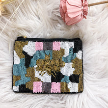 Load image into Gallery viewer, Mini Seed Bead Purses
