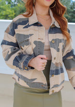 Load image into Gallery viewer, Autumn Camo Styler Jacket
