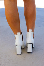 Load image into Gallery viewer, Setting Chucky Heel Bootie- White
